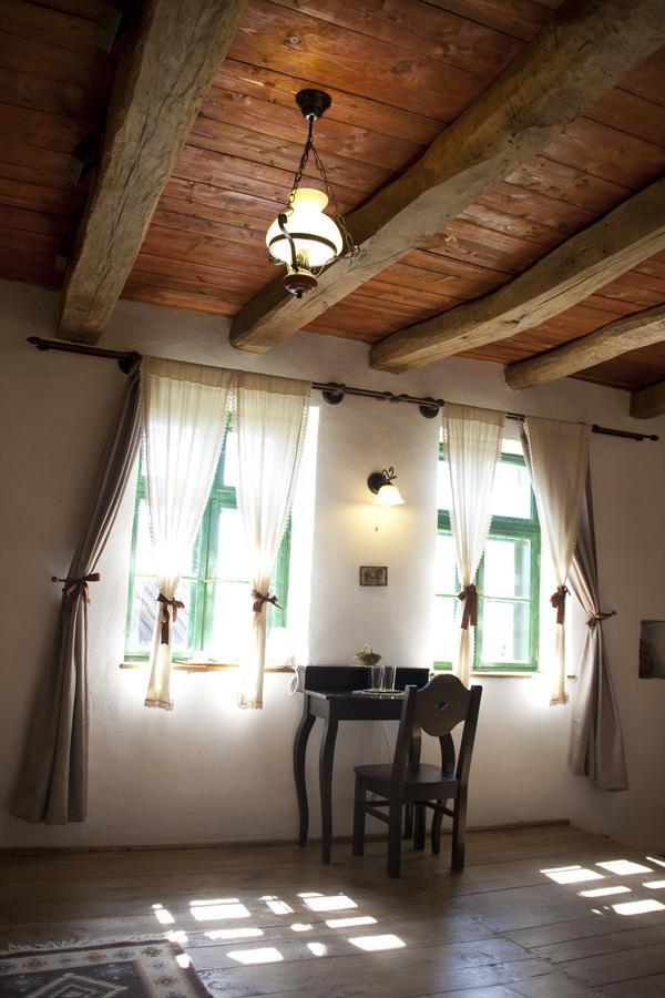 Casa Cu Zorele, Crit 189 Екстер'єр фото
